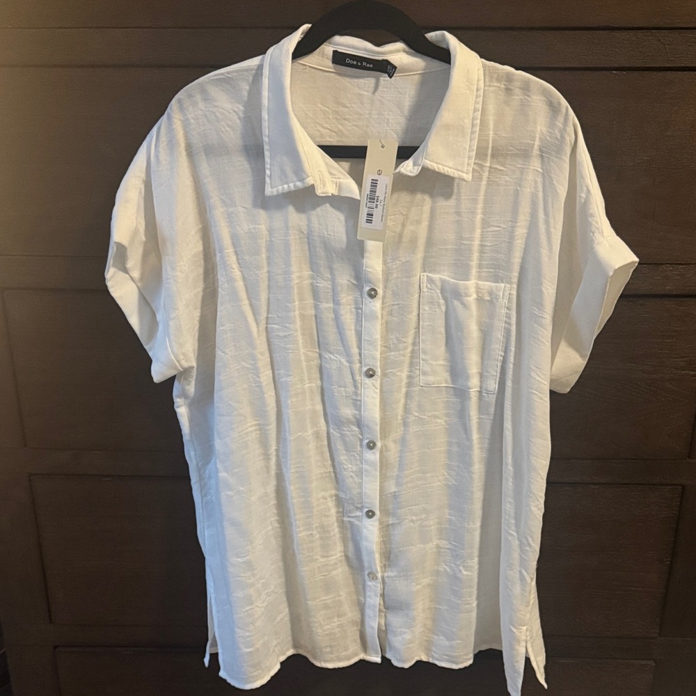 Doe & Rae White Button-Up Shirt for women